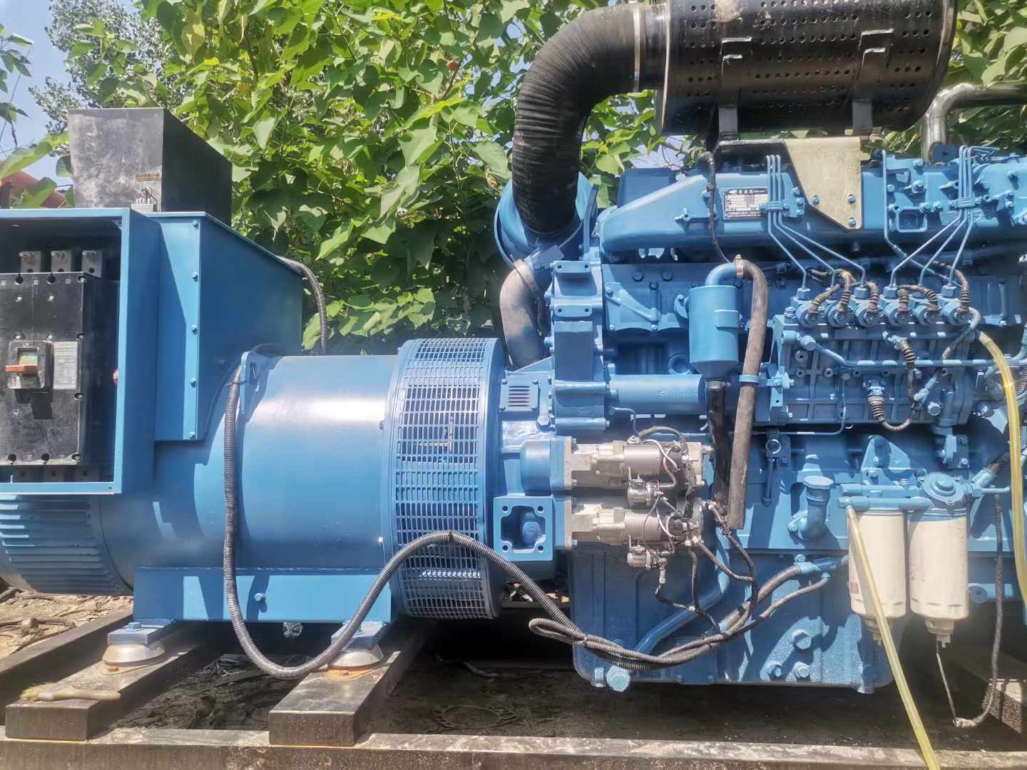 岫岩详细说明降低 800kW 柴油发电机输出电流波动的方法